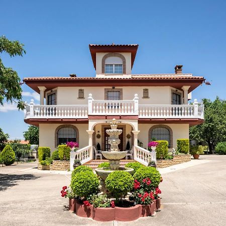 Villa Vivienda Turistica Rural Mari Carmen Baeza Esterno foto